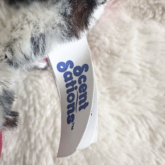 Scent Stations Big Sparkle Eye Pink Leopard Cat 9” Plush Toy - Picture 4 of 5